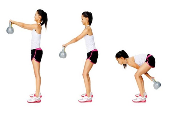 PunjabKesari,कैटल बॉल स्विंग इमेज,kettlebell swing image